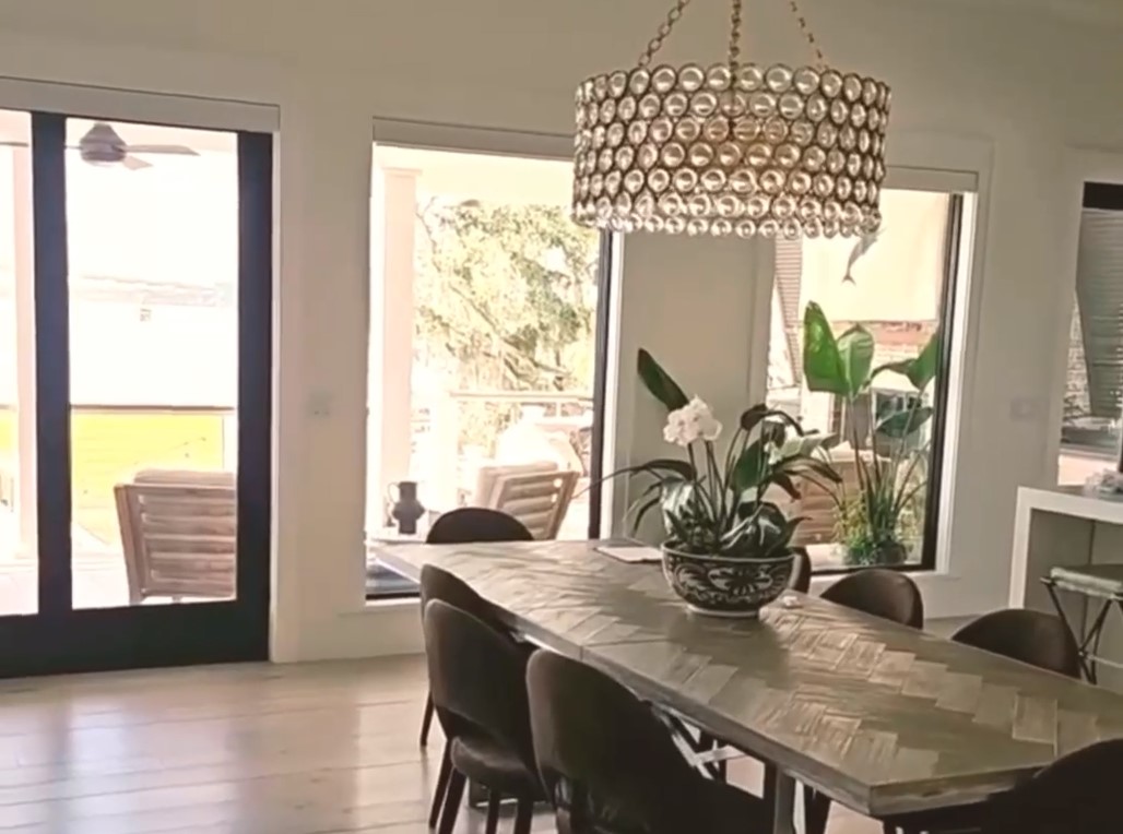 Motorized Shades Preview 4 | Bumble Bee Blinds